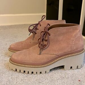 New without tags / I am size 8 USA and fit a little small for me